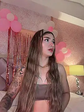 Snapshot of Arianavillada chatting on 6, 5, 2026 Arianavillada online show from 6, 5, 2026