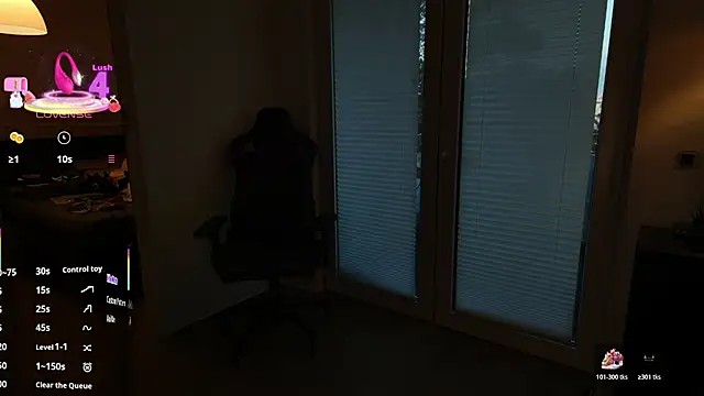 Hot ToyBoy6974 online show from 27, 3, 2026