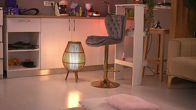 ButterflyLeah online show from 17, 2, 2026