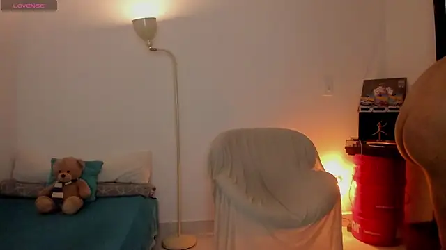 Curlblue online show from 13, 1, 2026