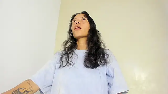 lexyfyre online show from 11, 4, 2026