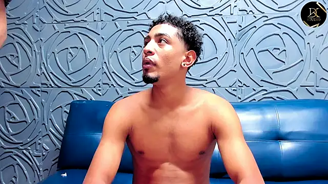 Snapshot of Sex_orgy01 chatting on 4, 12, 2024 Sex orgy01 online show from 4, 12, 2024