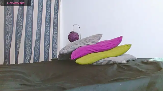 JULYSEX1 online show from 6, 12, 2024