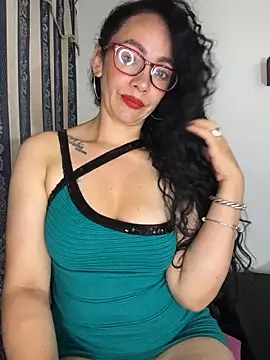 Snapshot of JULYSEX1 chatting on 13, 4, 2026 JULYSEX1 online show from 13, 4, 2026