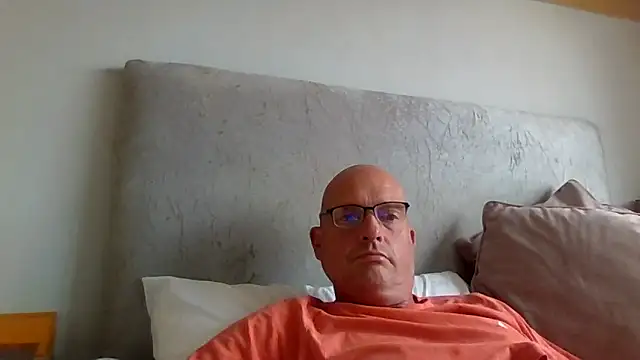 mrtickle0025 online show from 11, 6, 2026