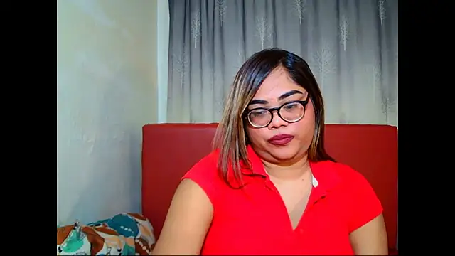 Snapshot of Indian_Lola00 chatting on 14, 7, 2026 Indian Lola00 online show from 14, 7, 2026