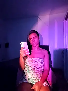 Bella Anjoss online show from 7, 12, 2024