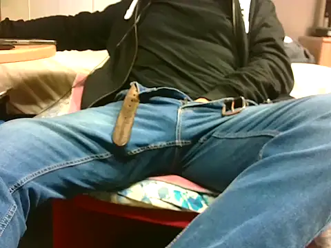 Giulio35 Pika online show from 15, 2, 2026