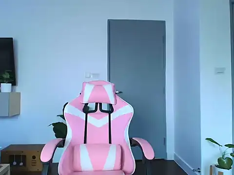 Snapshot of juicyshow_ chatting on 14, 9, 2025 juicyshow online show from 14, 9, 2025