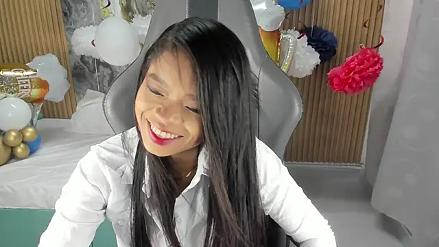 Lili 16 online show from 8, 10, 2025