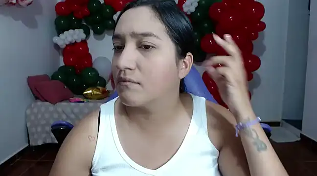 Saracutee1 online show from 19, 12, 2024