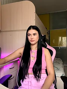 Julietta a online show from 16, 11, 2025