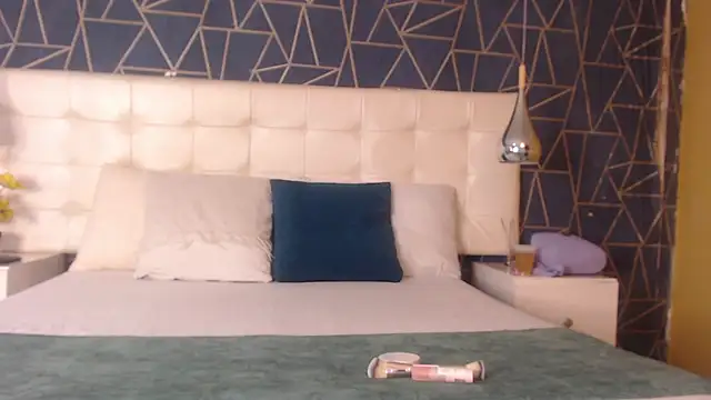 Snapshot of CharlotteMuller chatting on 14, 2, 2026 CharlotteMuller online show from 14, 2, 2026