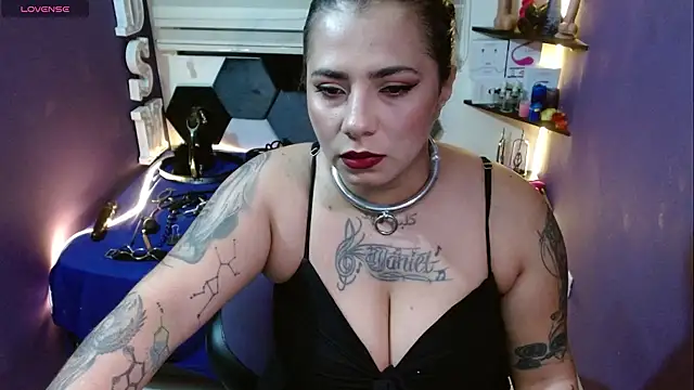 Snapshot of Alexa_Slavehot777 chatting on 25, 2, 2026 Alexa Slavehot777 online show from 25, 2, 2026