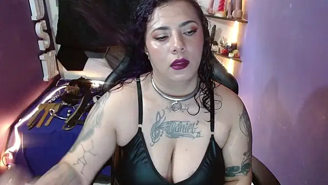 Snapshot of Alexa_Slavehot777 chatting on 9, 6, 2026 Alexa Slavehot777 online show from 9, 6, 2026
