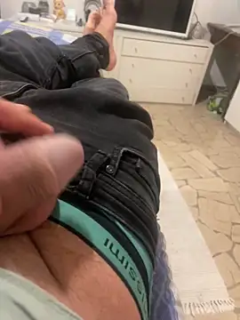 Snapshot of Edosxxl chatting on 14, 9, 2025 Edosxxl online show from 14, 9, 2025