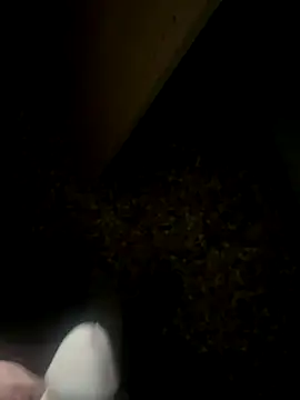 Snapshot of Edosxxl chatting on 22, 10, 2025 Edosxxl online show from 22, 10, 2025