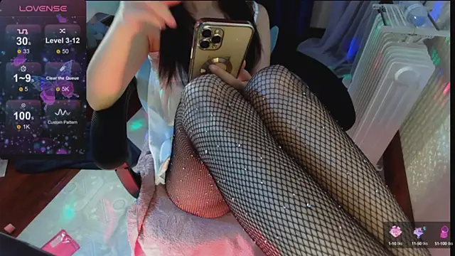 Lee Mi online show from 3, 2, 2025