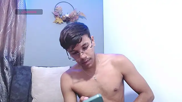 MATEO SWEET online show from 15, 4, 2026