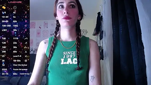 IsaBaileys  online show from 20, 4, 2026