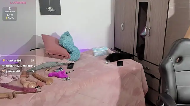 vanessabz online show from 20, 2, 2025