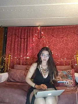 Snapshot of emily_amaya chatting on 26, 5, 2026 emily amaya online show from 26, 5, 2026