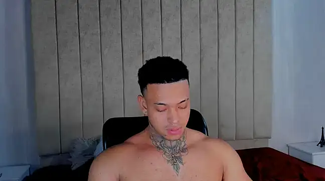 Snapshot of Stiven_collins chatting on 19, 12, 2024 Stiven collins online show from 19, 12, 2024