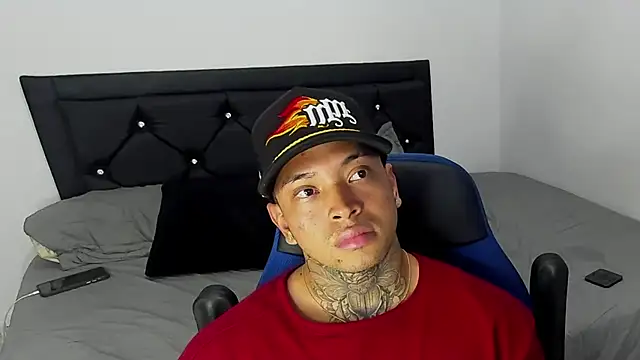 Snapshot of Stiven_collins chatting on 28, 1, 2025 Stiven collins online show from 28, 1, 2025