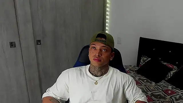 Snapshot of Stiven_collins chatting on 18, 2, 2025 Stiven collins online show from 18, 2, 2025