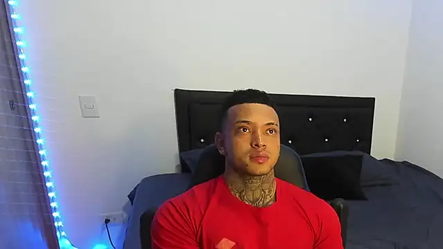 Snapshot of Stiven_collins chatting on 5, 3, 2025 Stiven collins online show from 5, 3, 2025