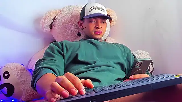 Stiven collins online show from 9, 1, 2026