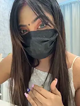 Snapshot of Monalisadon018 chatting on 13, 12, 2024 Monalisadon018 online show from 13, 12, 2024