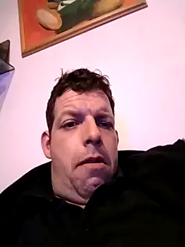 Knuffelstaaf123 online show from 10, 1, 2025