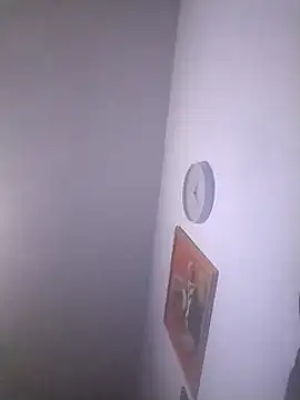 Knuffelstaaf123 online show from 8, 2, 2025