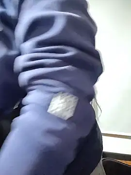 Cute Penelope online show from 2, 4, 2026