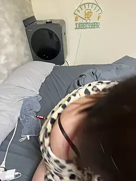 Snapshot of miyabi_room chatting on 4, 2, 2026 miyabi room online show from 4, 2, 2026