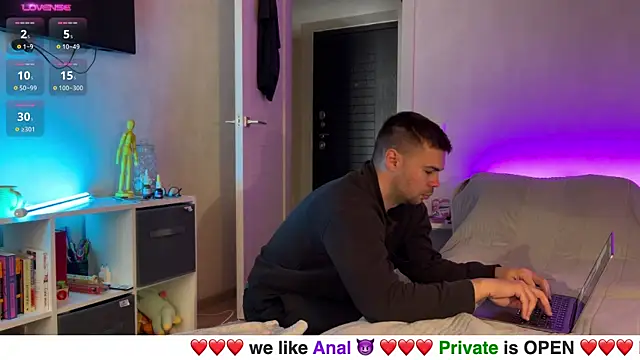 Snapshot of nikitos4you chatting on 22, 3, 2025 nikitos4you online show from 22, 3, 2025