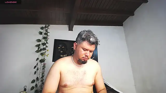 jade-stone88 online show from 21, 3, 2025