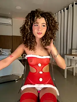 Snapshot of Lianh_Benett chatting on 4, 12, 2025 Lianh Benett online show from 4, 12, 2025