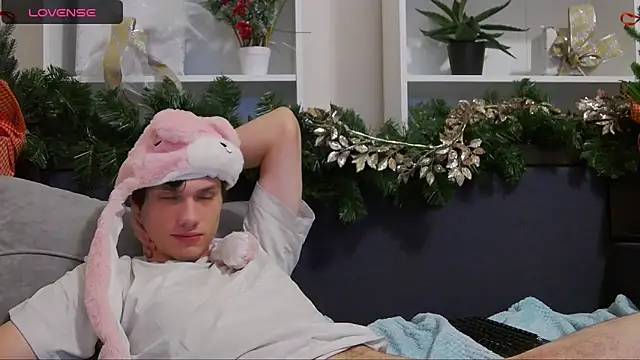 CalvinCay online show from 15, 12, 2024