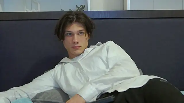 CalvinCay online show from 6, 1, 2025