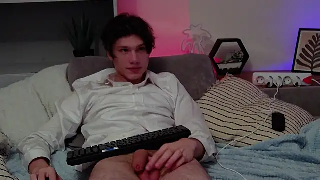 CalvinCay online show from 17, 1, 2025