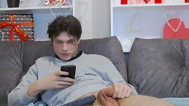 CalvinCay online show from 4, 2, 2025