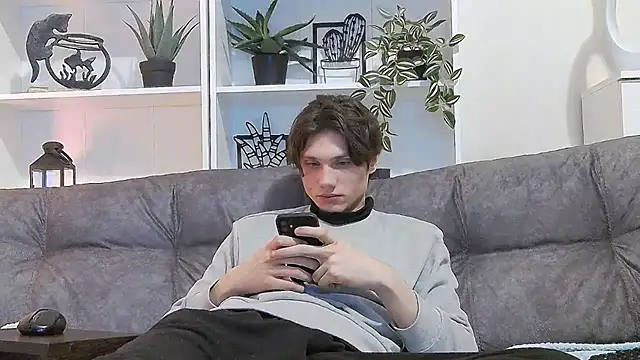 CalvinCay online show from 9, 3, 2025