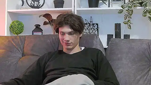 CalvinCay online show from 17, 3, 2025