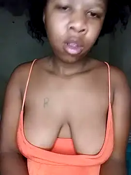 Snapshot of cindyxxx1 chatting on 5, 12, 2024 cindyxxx1 online show from 5, 12, 2024