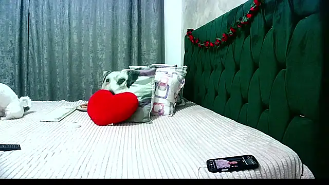 Snapshot of MikySWeet7 chatting on 27, 7, 2026 MikySWeet7 online show from 27, 7, 2026