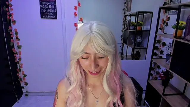 LilithCooperr  online show from 27, 11, 2025