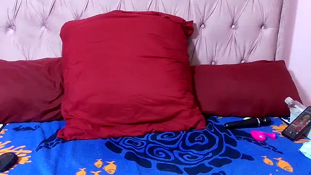 SweetMellowX1 online show from 22, 11, 2025