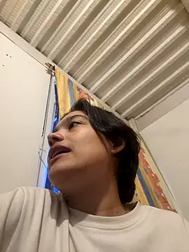 littlemelii online show from 15, 7, 2026